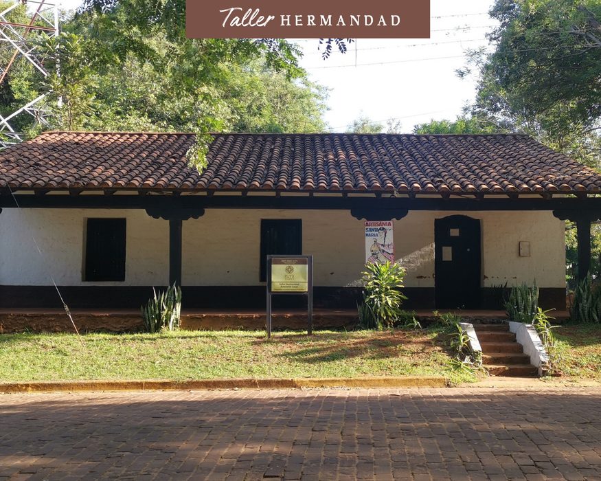 Taller Hermandad, fachada