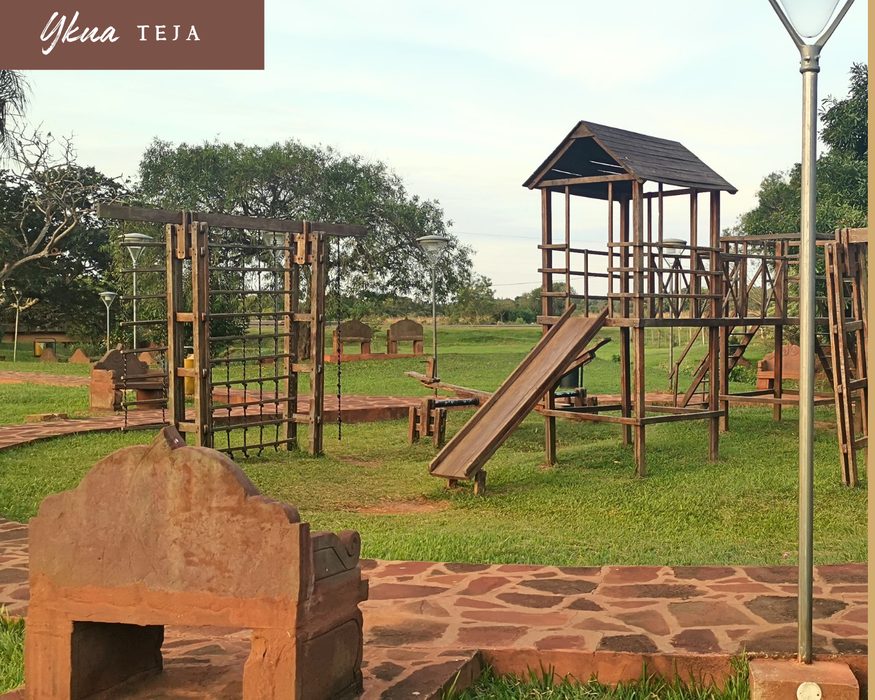 Ykua Teja, parquinho infantil